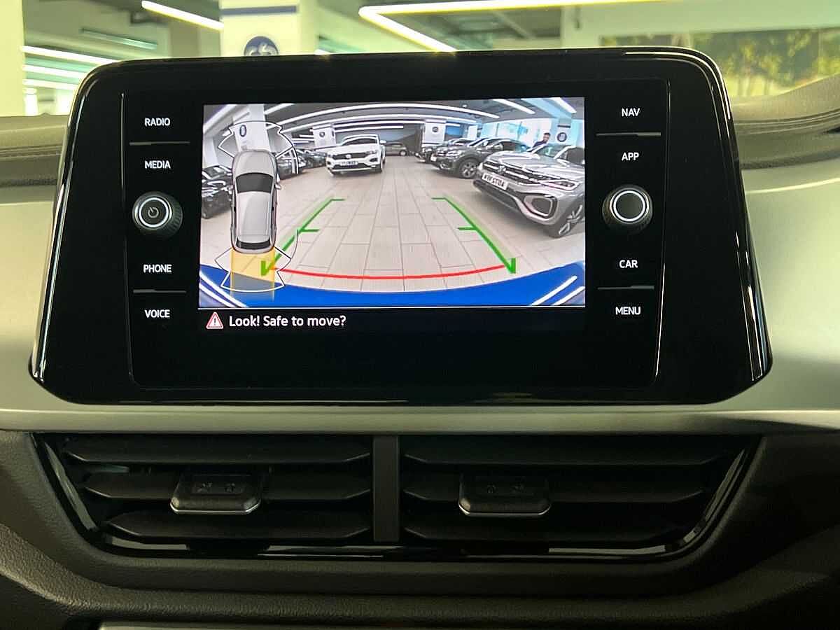 Volkswagen T-ROC 1.5 TSI (150ps) Match DSG