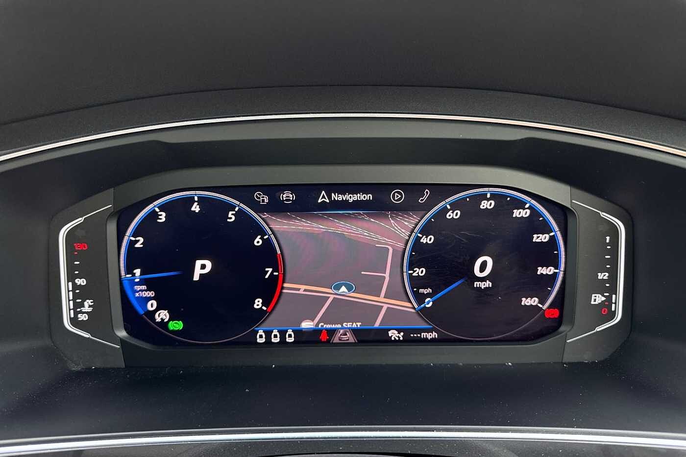 Volkswagen Tiguan 1.5 TSI (150ps) R-Line EVO DSG | Rear Camara | Wireless Charging