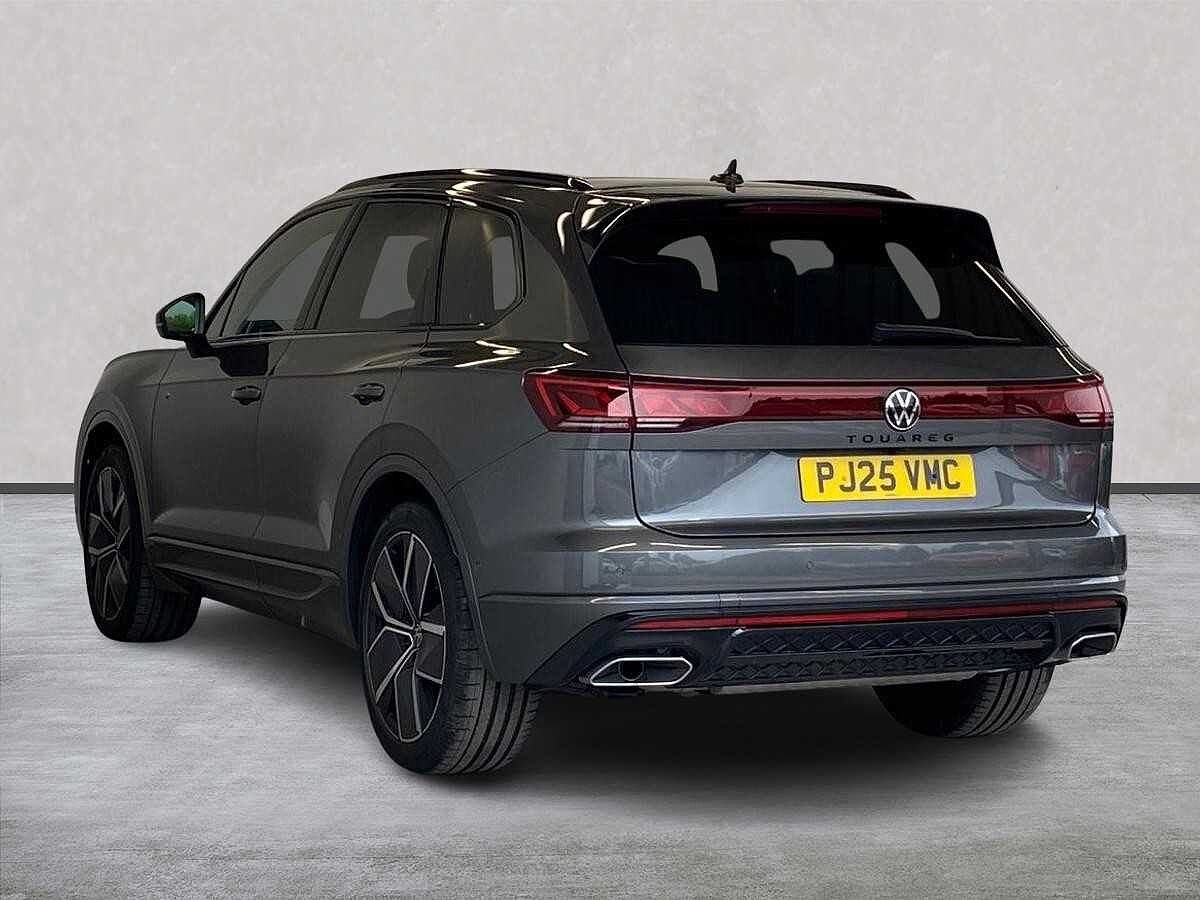 Volkswagen Touareg 3.0TDI (286ps) Black Edition 4Motion 5dr