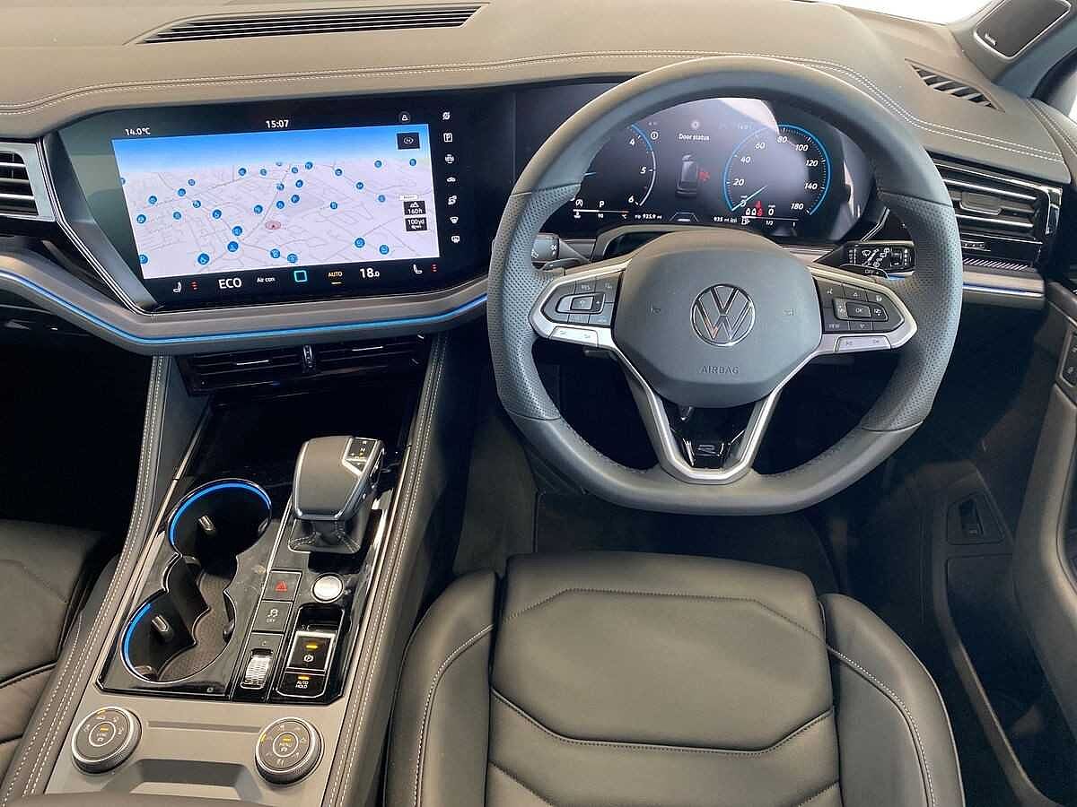 Volkswagen Touareg 3.0TDI (286ps) Black Edition 4Motion 5dr