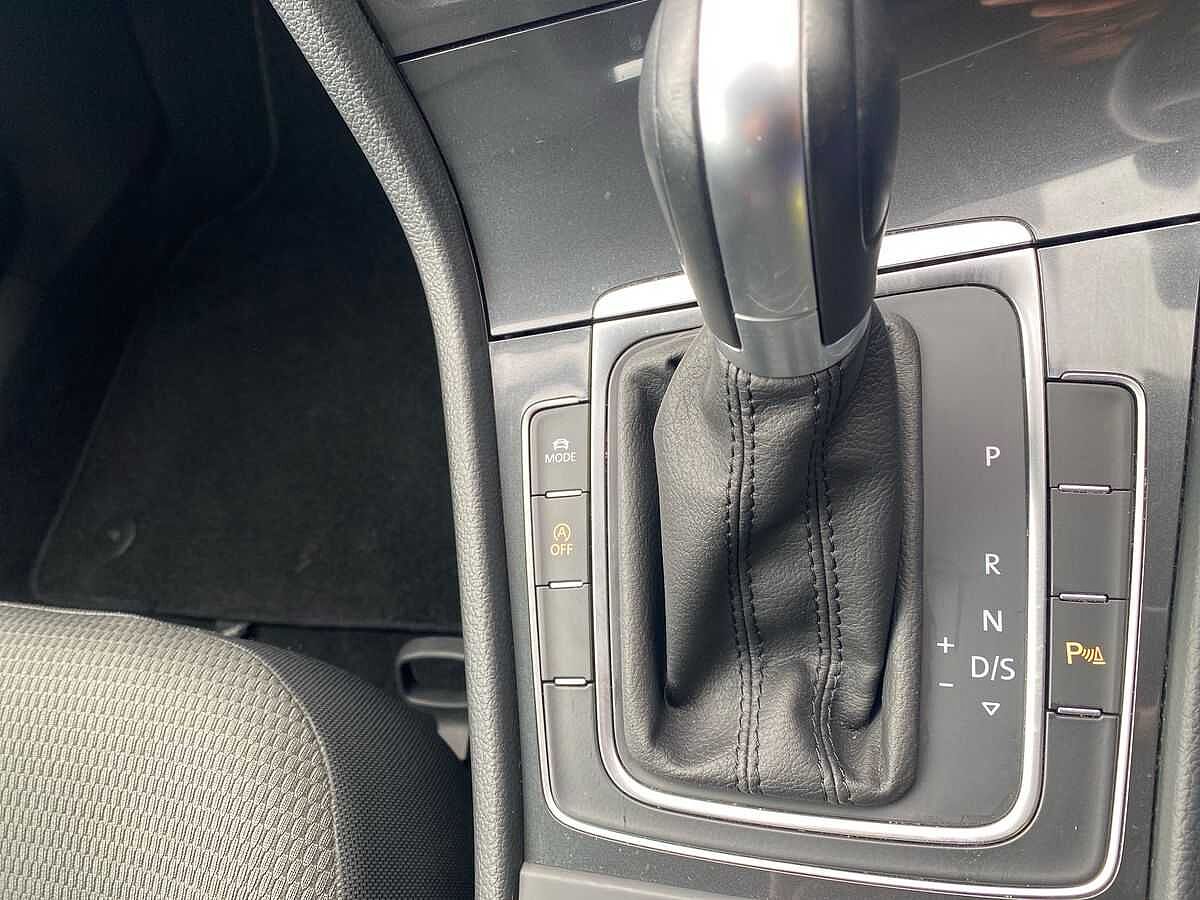 Volkswagen Golf SE Nav 1.6TDI 115ps 7 speed DSG