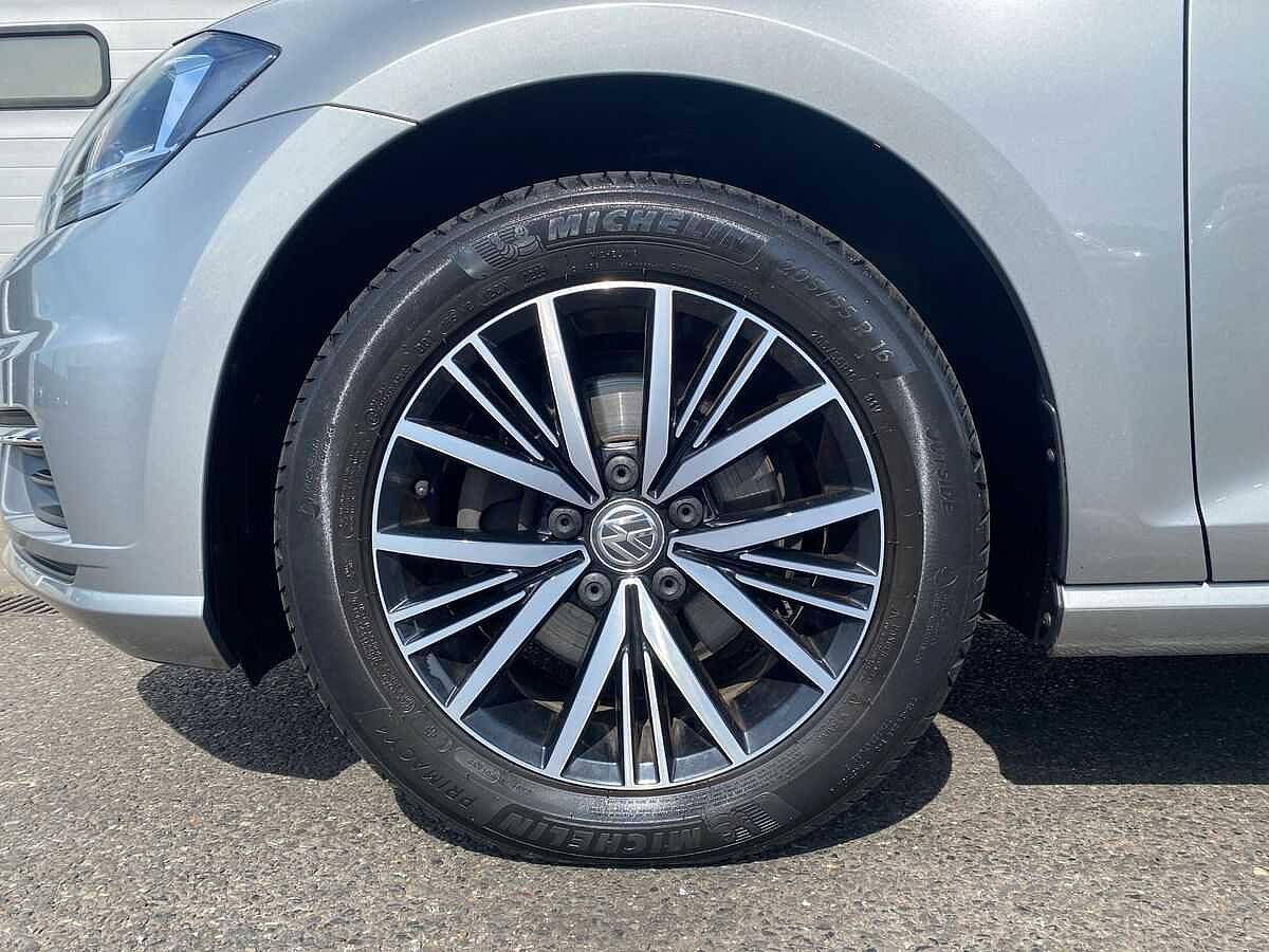 Volkswagen Golf SE Nav 1.6TDI 115ps 7 speed DSG