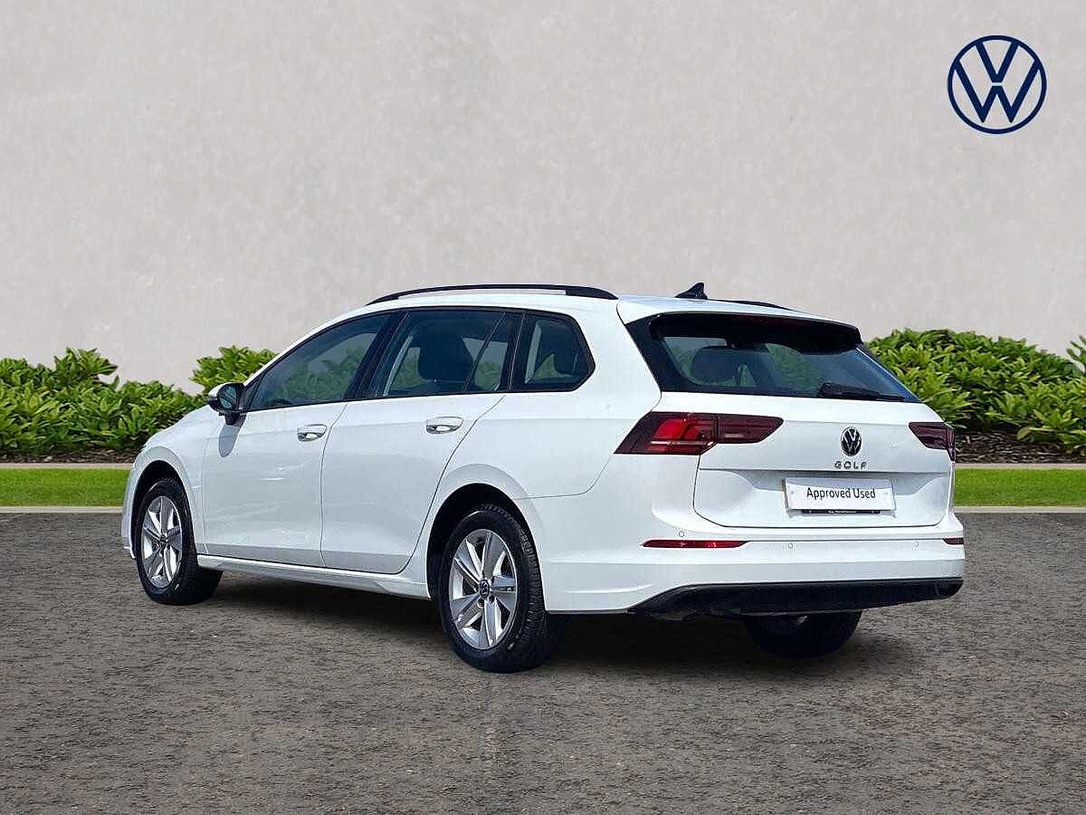 Volkswagen Golf 1.5 TSI Life 5dr