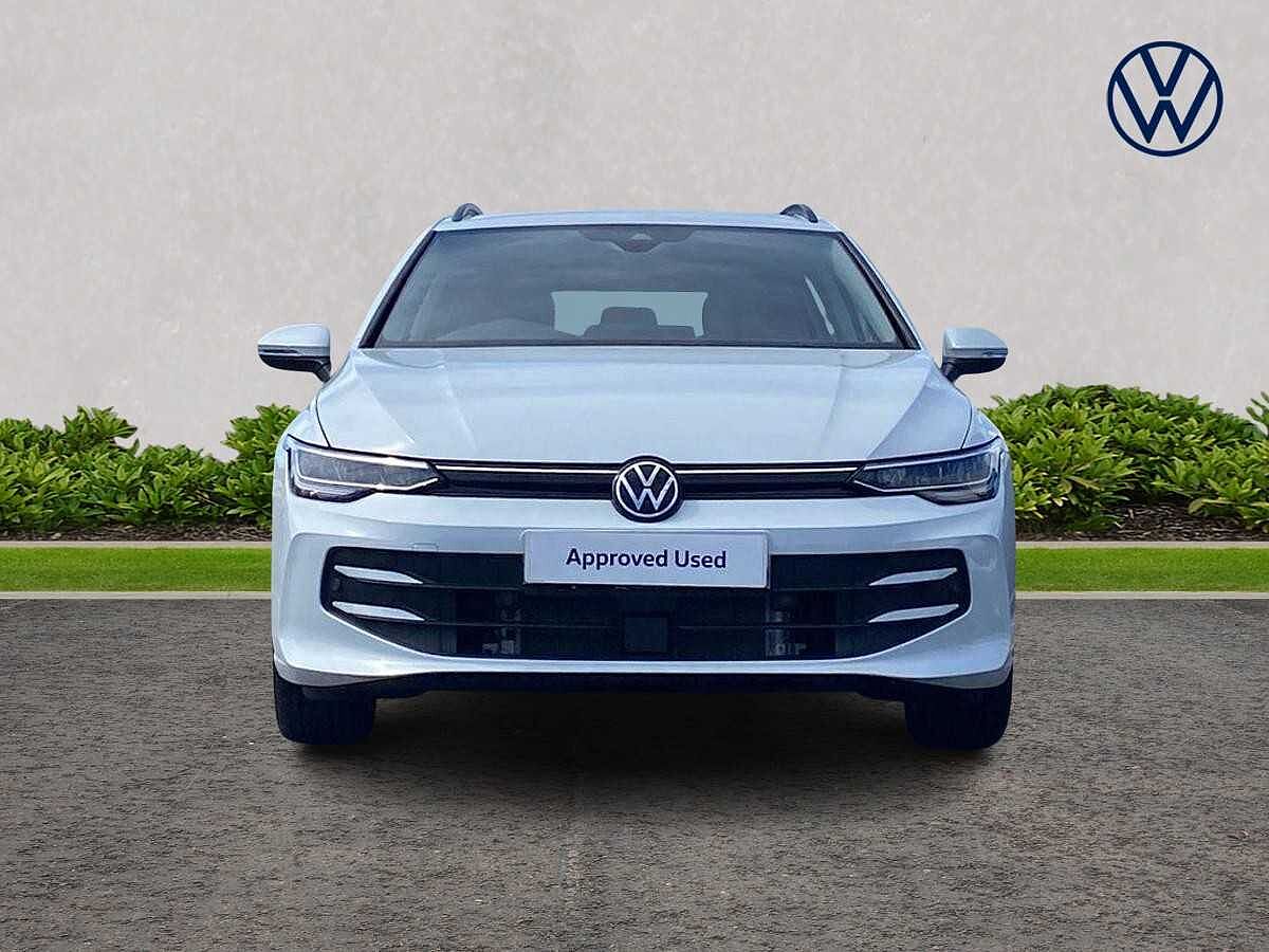 Volkswagen Golf 1.5 TSI Life 5dr