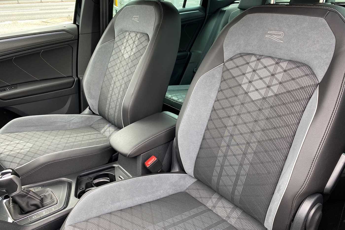 Volkswagen Tiguan R-Line Launch Edition 2.0 TDI 150PS DSG