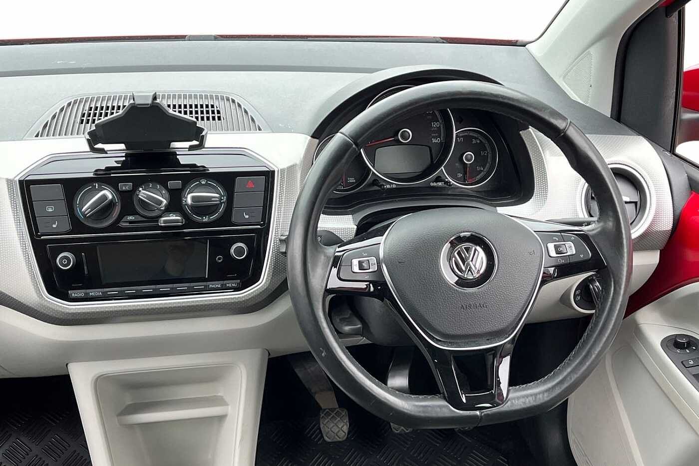 Volkswagen Up 1.0 High 5dr