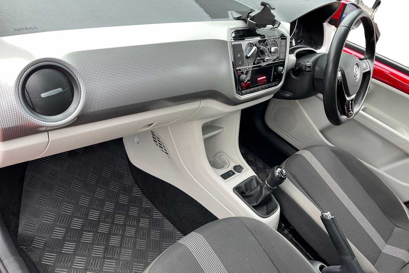 Volkswagen Up 1.0 High 5dr
