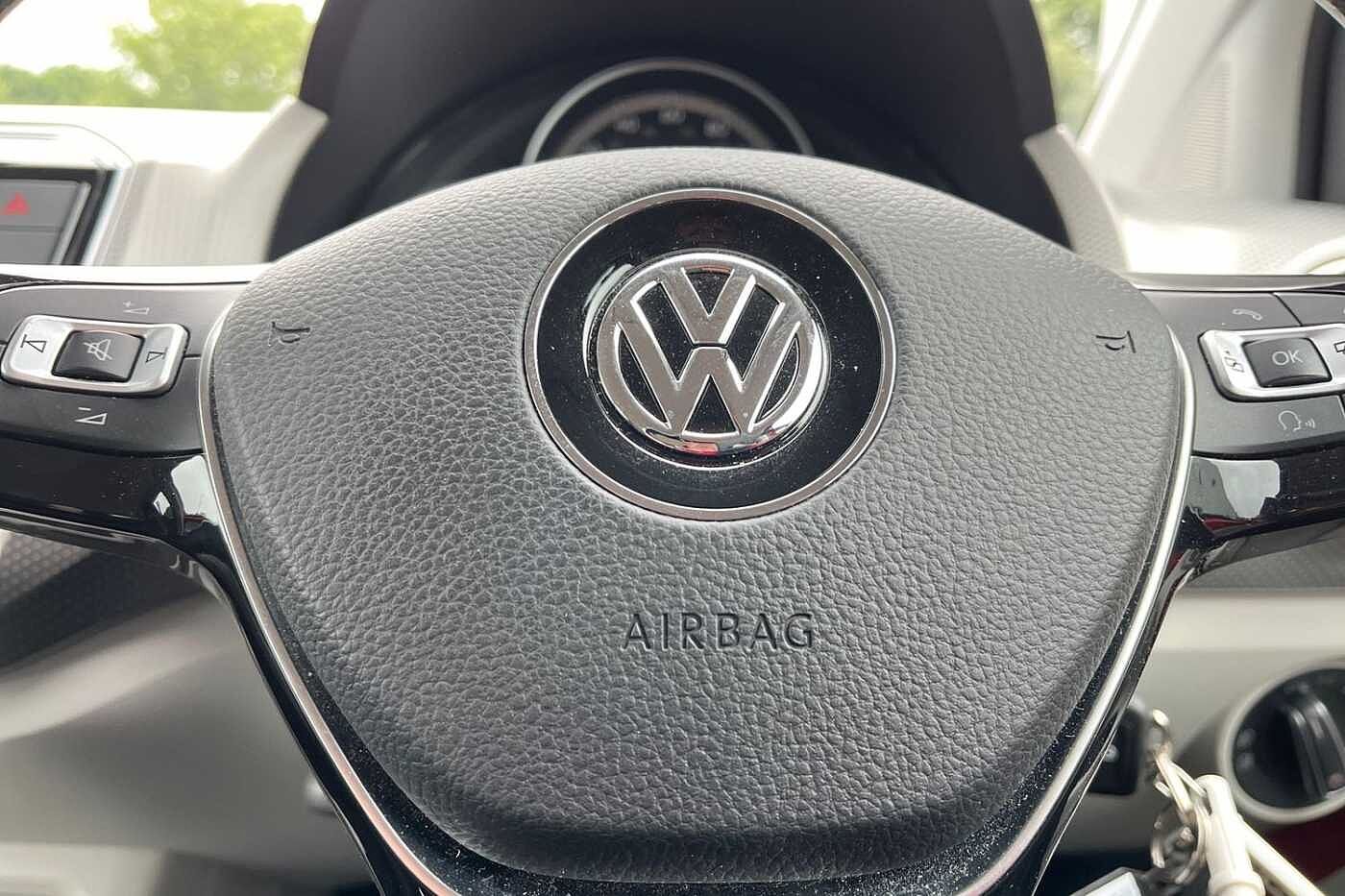Volkswagen Up 1.0 High 5dr