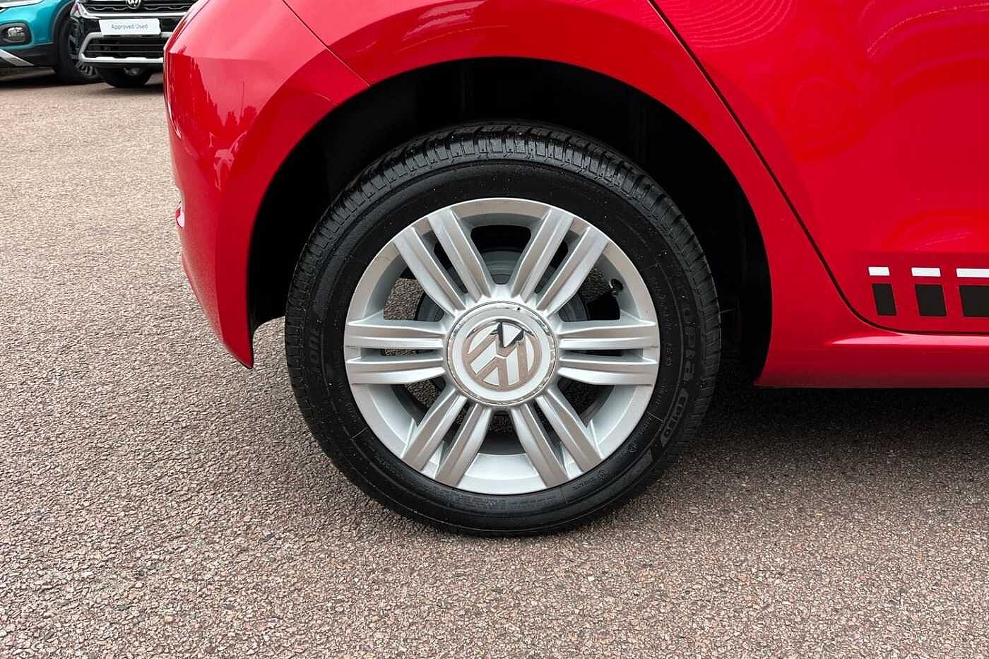 Volkswagen Up 1.0 High 5dr