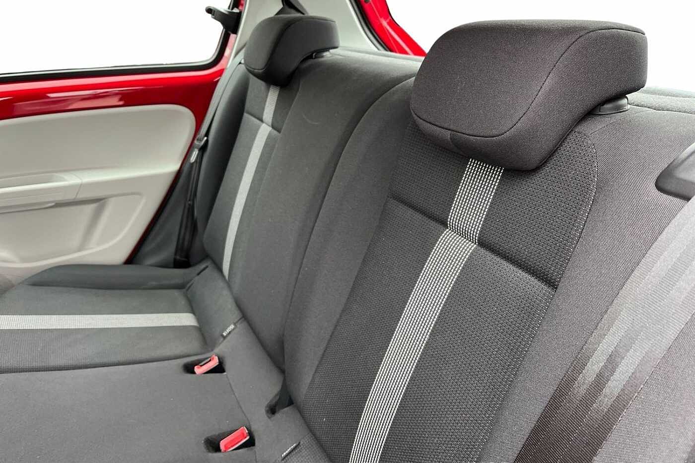 Volkswagen Up 1.0 High 5dr