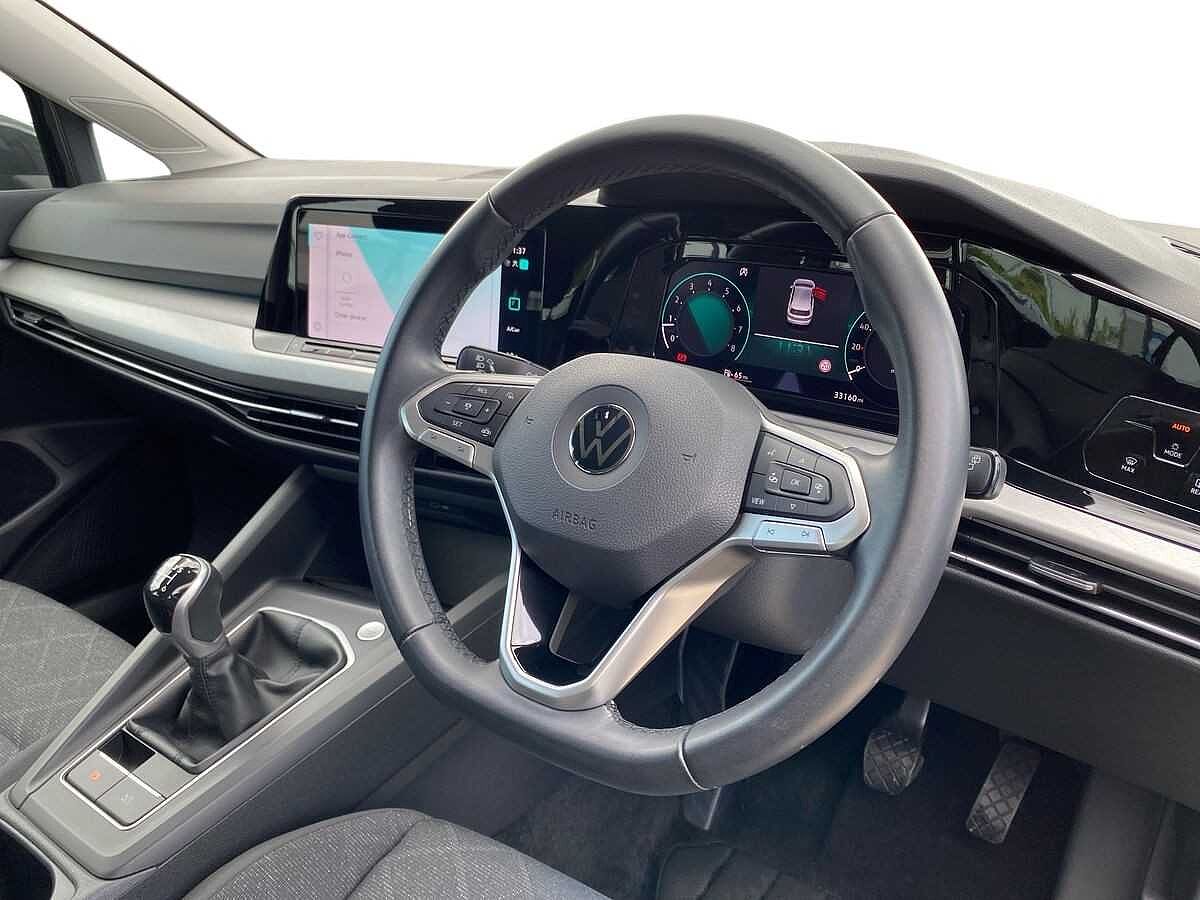 Volkswagen Golf MK8 Hatchback 5-Dr 1.5 TSI (130ps) Life EVO