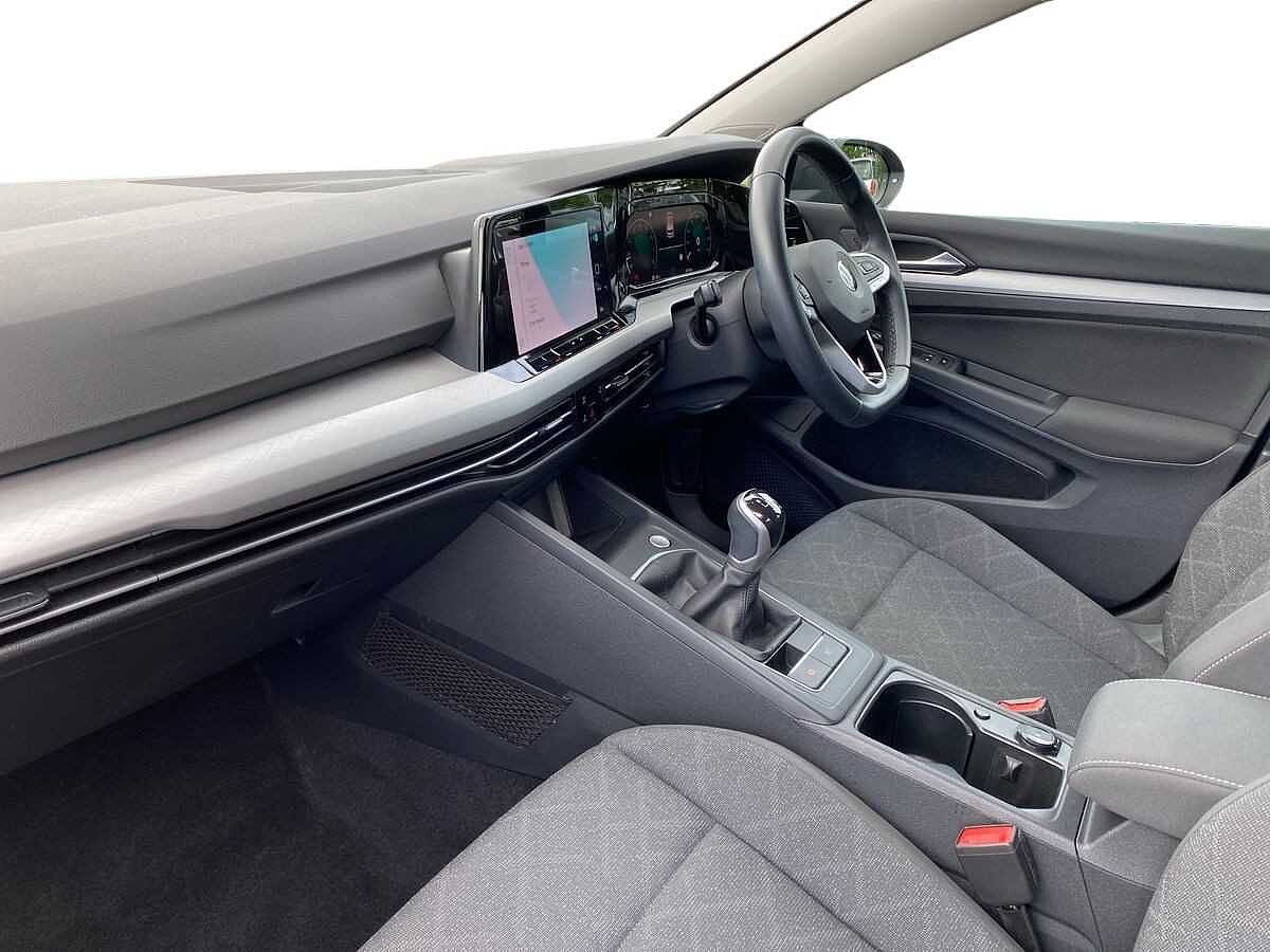 Volkswagen Golf MK8 Hatchback 5-Dr 1.5 TSI (130ps) Life EVO