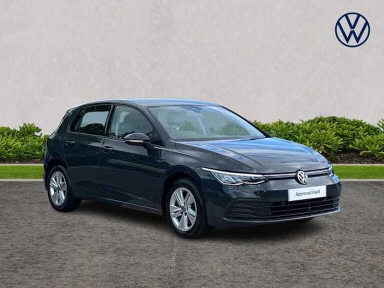Volkswagen Golf MK8 Hatchback 5-Dr 1.5 TSI (130ps) Life EVO