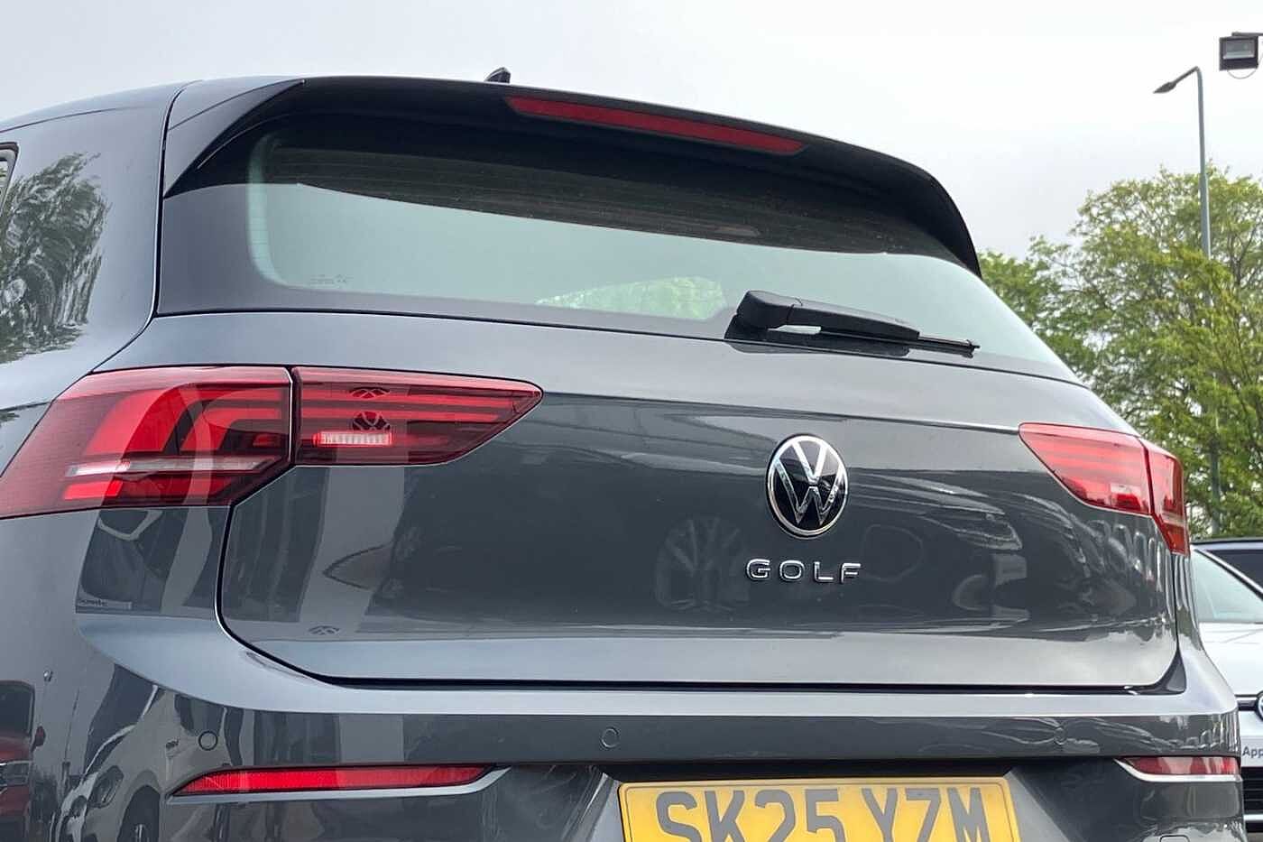 Volkswagen Golf Style 1.5 TSI 150ps 6-Speed Manual 5 Door