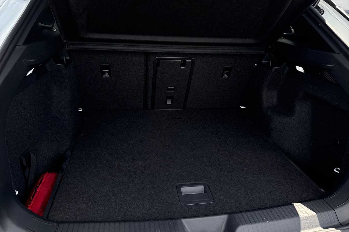 Volkswagen ID.4 Family 77kWh Pro Performance 204PS Auto 5 Dr