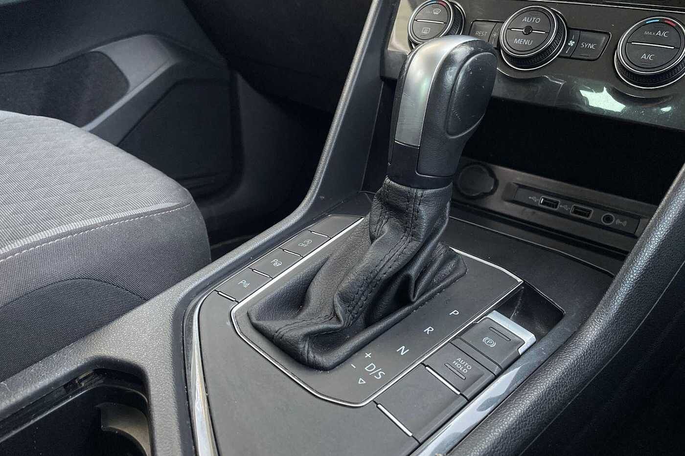 Volkswagen Tiguan 5Dr 1.5 TSI (150ps) Match EVO DSG